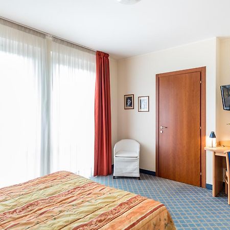 Hotel San Vito Bardolino Luaran gambar