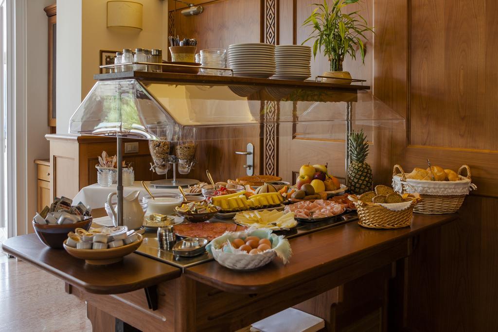 Hotel San Vito Bardolino Luaran gambar