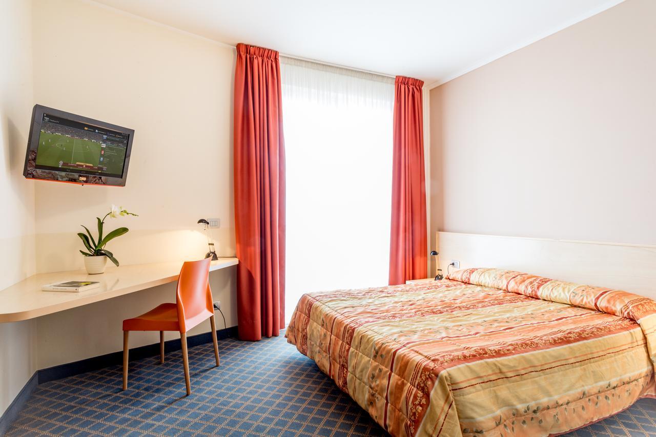 Hotel San Vito Bardolino Luaran gambar