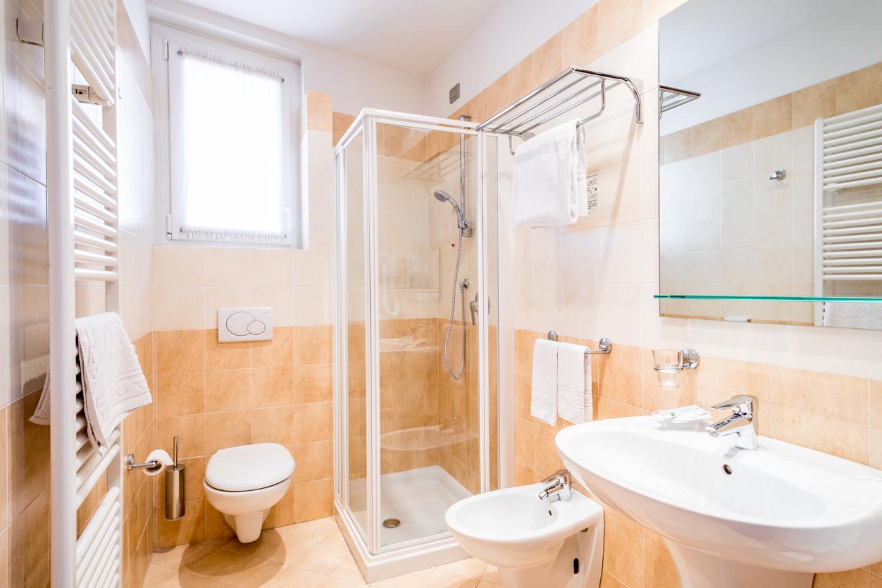 Hotel San Vito Bardolino Luaran gambar